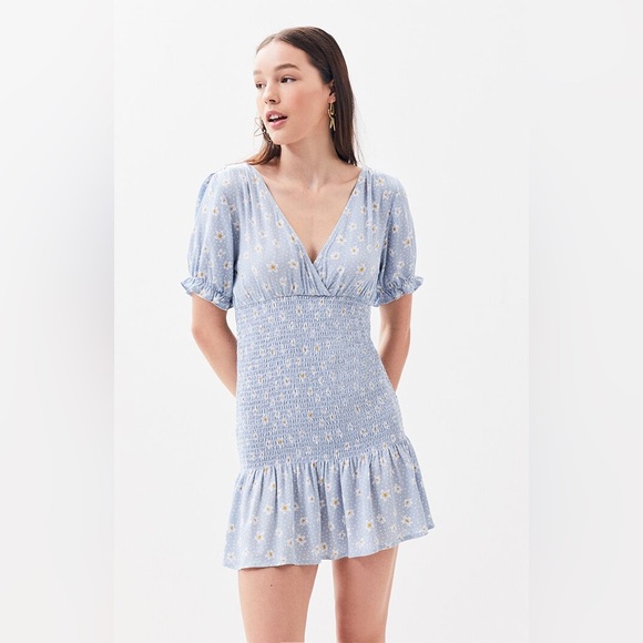 LA Hearts Smocked Bustier Mini Dress Medium - Picture 1 of 7